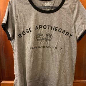 Women's Schitt's Creek Tee-NWT